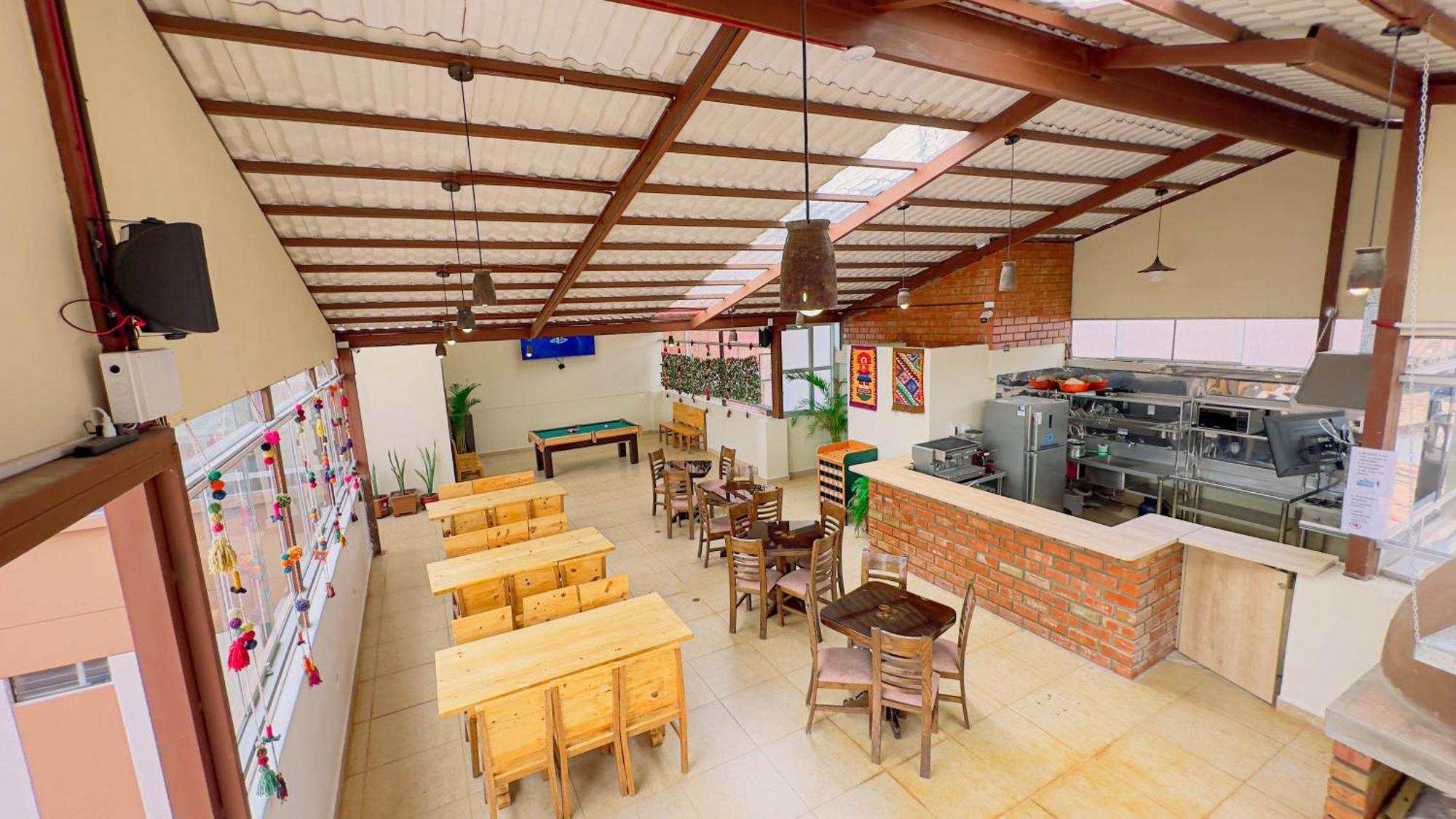Andean Atoq Albergue